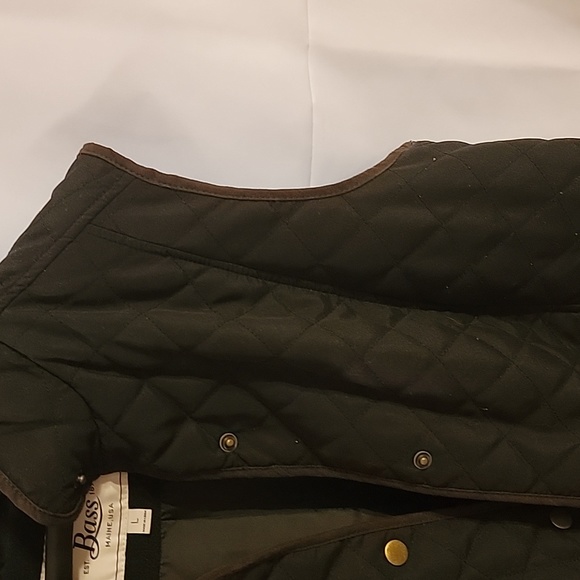 GH Bass Black Quilted Vest Brown Piping Trim Size Large Two Front Pockets VGUC - Picture 15 of 16
